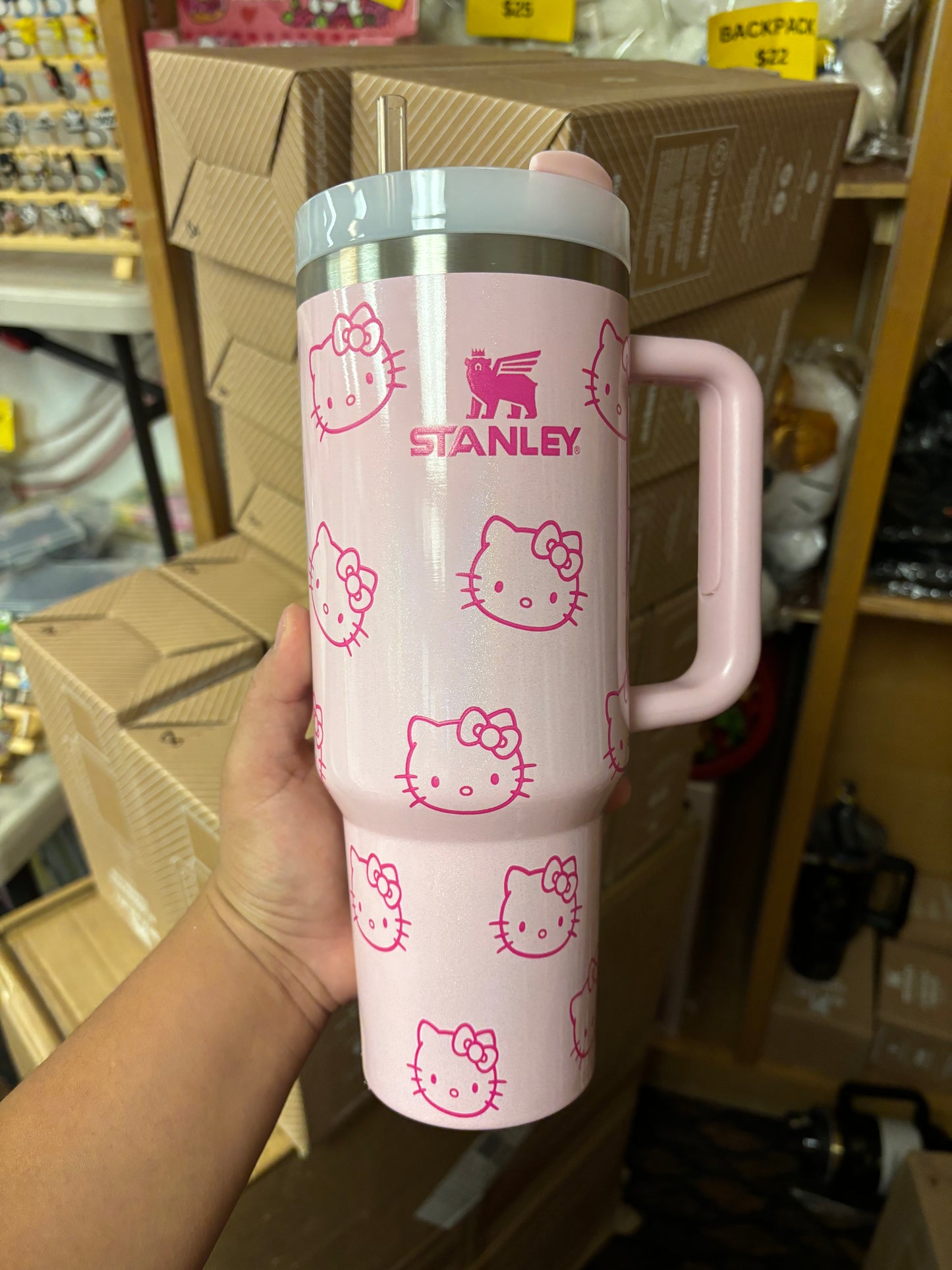HELLO KITTY pink Shimmer glossy 40oz Tumbler STANLEY cup HK