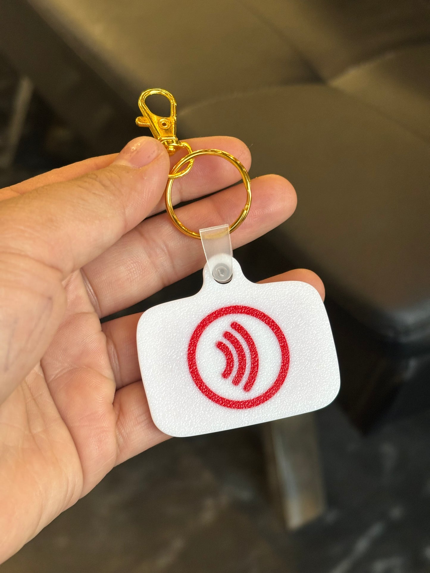 NFC tag KEYCHAIN Youtube Social Media (red)